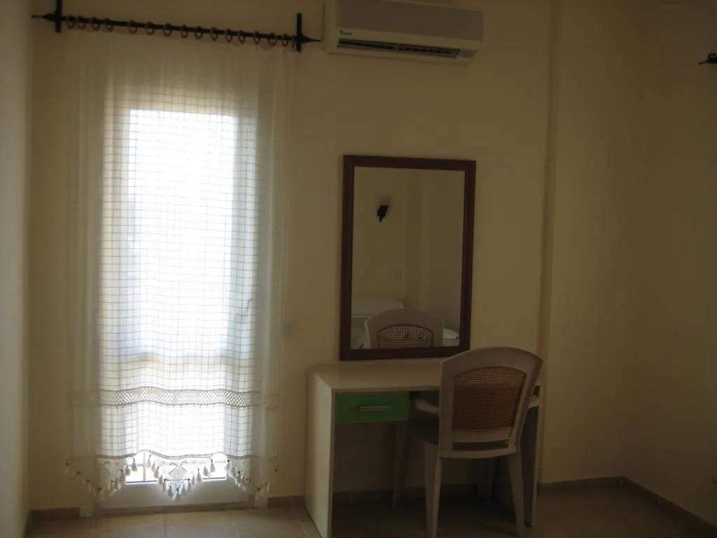 Hotel Olivia Kusadasi 3*,